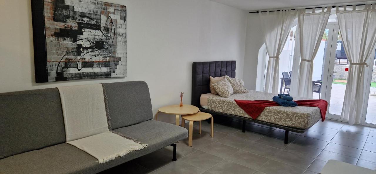 Sunny Large Terrace Apartment In Center Of Las Americas Playa de las Americas  Exterior photo