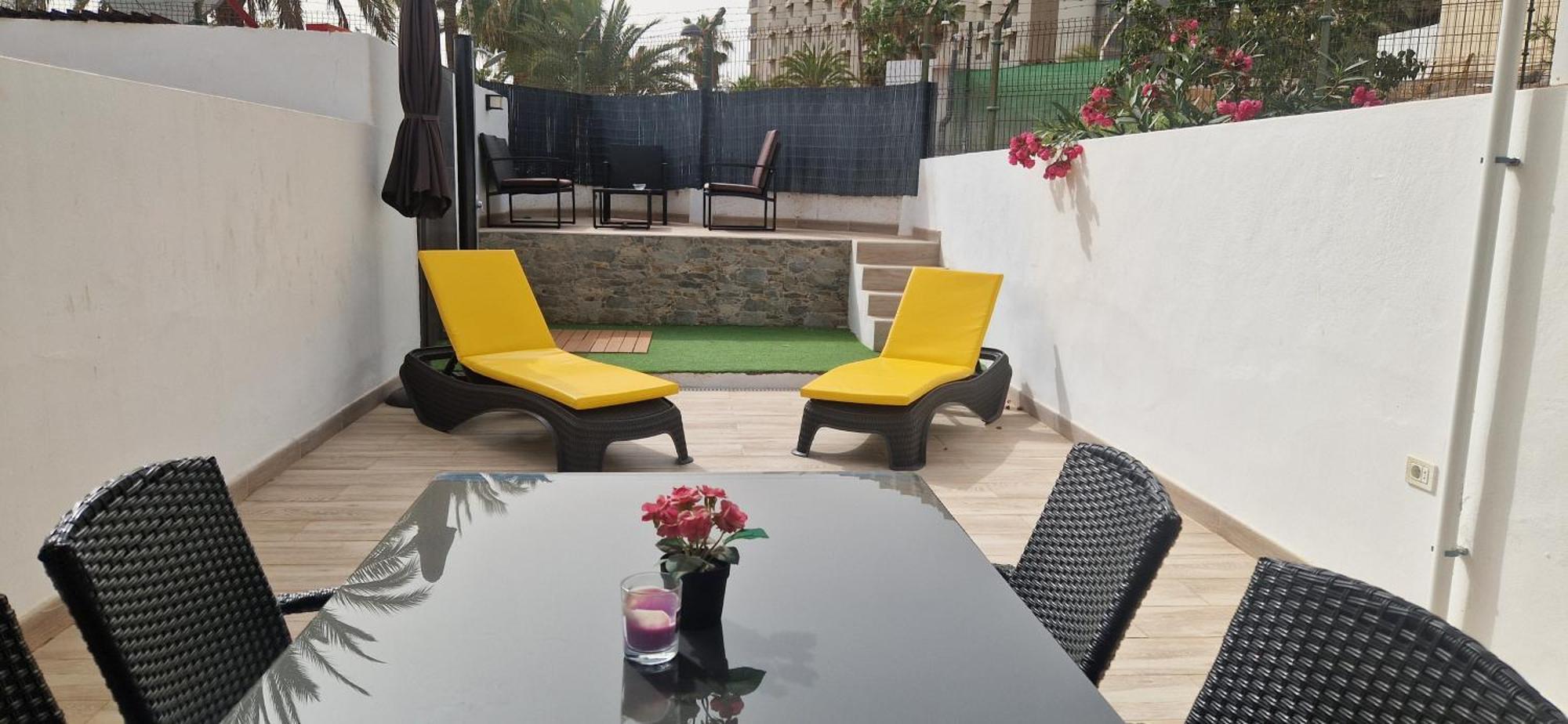 Sunny Large Terrace Apartment In Center Of Las Americas Playa de las Americas  Exterior photo
